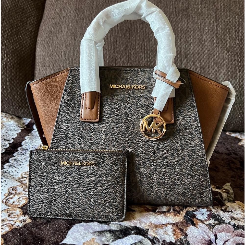 MICHAEL KORS Signature Avril Satchel Crossbody Bag With Keychain Wallet NWT